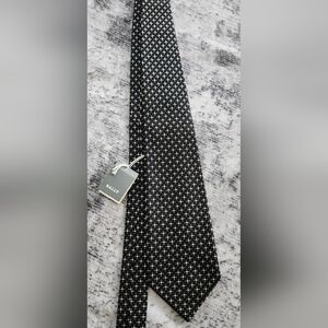 NWT Bally $225 100% Silk Tie Made In Italy Black White Geometric Pattern